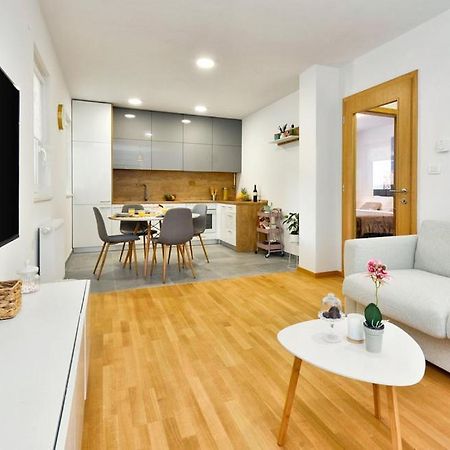 Kalimero Apartman A1 Križevci Buitenkant foto