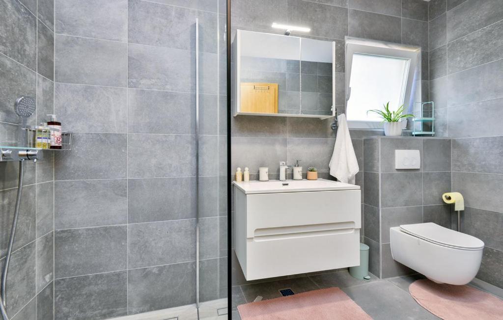 Kalimero Apartman A1 Križevci Buitenkant foto