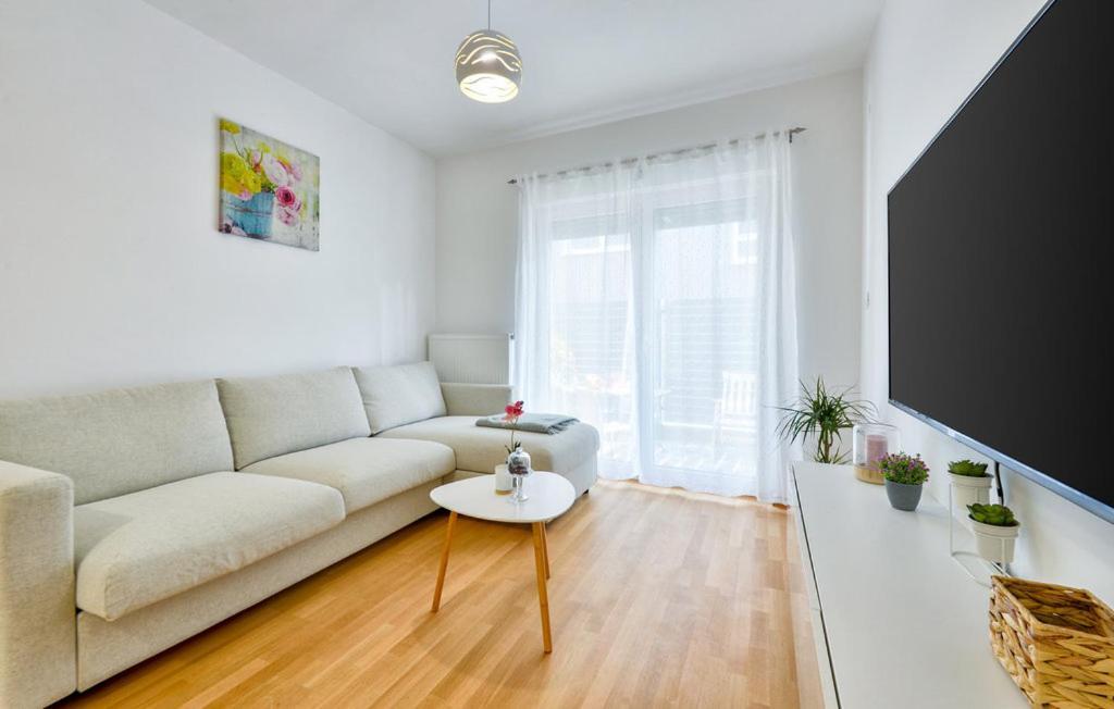 Kalimero Apartman A1 Križevci Buitenkant foto